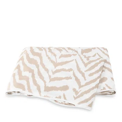 Matouk Quincy Flat Sheet, King In Sand