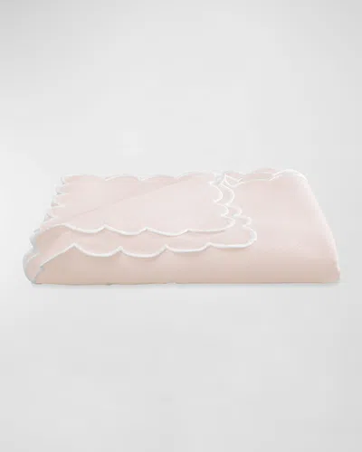 Matouk Savannah Gardens Tablecloth, 68" X 162" In Pink