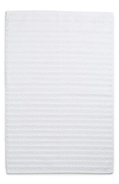 Matouk Seville Tub Mat In White