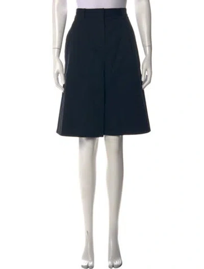 Pre-owned Matteau Knee-length Shorts In Black