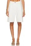 Matthew Bruch Low Rise Pleated Bermuda Short