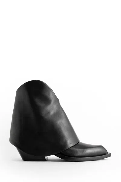 Mattia Capezzani Boots In Black