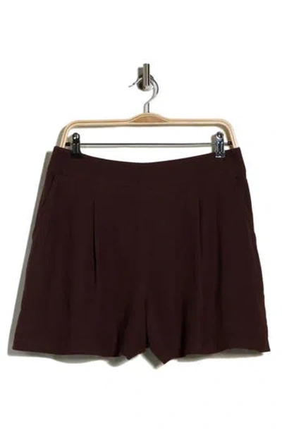 Matty M . Linen Blend Shorts In Brown