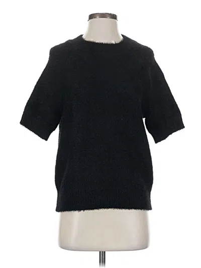 Matty M Pullover Sweater In Black