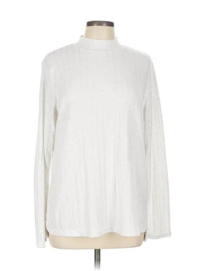 Pre-owned Matty M Turtleneck Sweater In White
