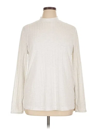 Pre-owned Matty M Turtleneck Sweater In White