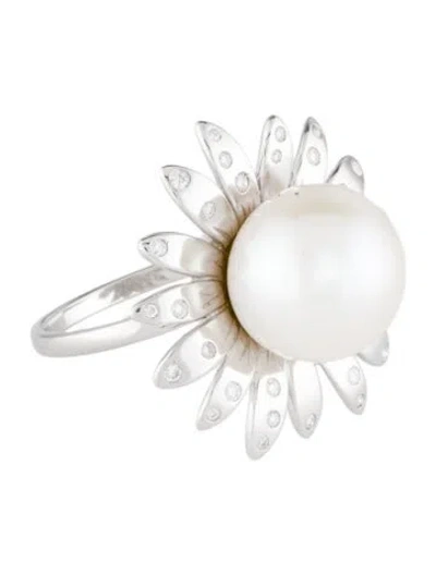 Pre-owned Mauboussin 18k Pearl & Diamond Flower Cocktail Ring In Multi