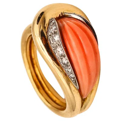 Pre-owned Mauboussin Paris 1970 Carved Coral Ring In 18kt Gold, Platinum And Vs Diamonds In Red