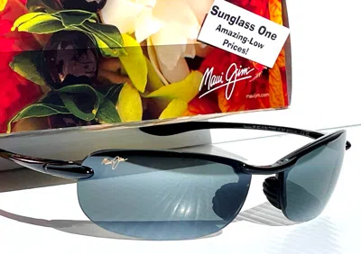 Pre-owned Maui Jim Makaha Gloss Black Polarized Grey Lens Sunglass 405-02 In Gray