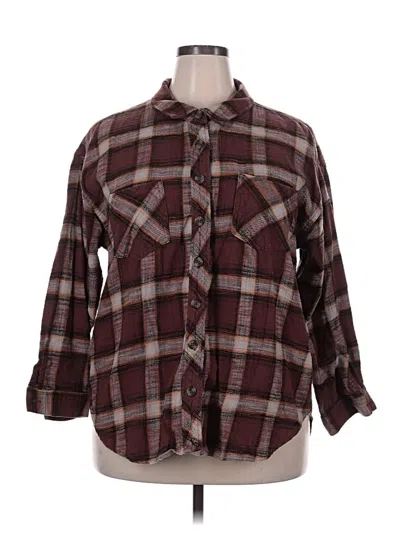 Pre-owned Maurices 3/4 Sleeve Button Down Shirt In Burgundy