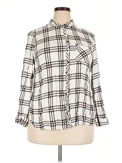 Pre-owned Maurices 3/4 Sleeve Button Down Shirt In Ivory