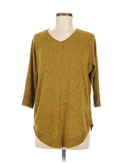 Pre-owned Maurices 3/4 Sleeve Top Gold V Neck Tops