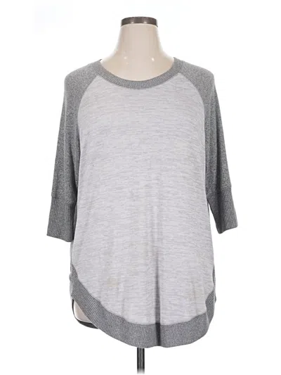 Pre-owned Maurices 3/4 Sleeve Top Gray Crew Neck Tops