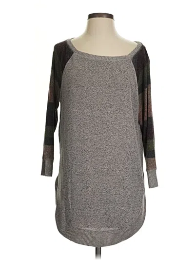Pre-owned Maurices 3/4 Sleeve T-shirt In Gray