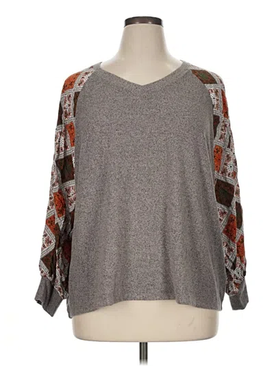 Pre-owned Maurices 3/4 Sleeve T-shirt In Gray
