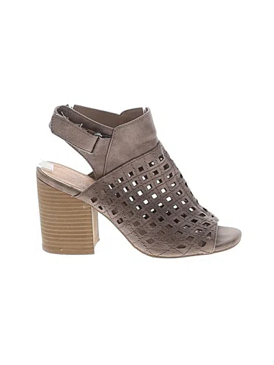 Pre-owned Maurices Ankle Boots In Gray