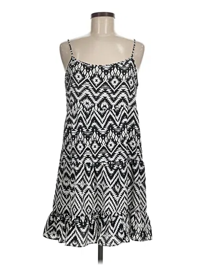 Pre-owned Maurices Casual Dress In Black