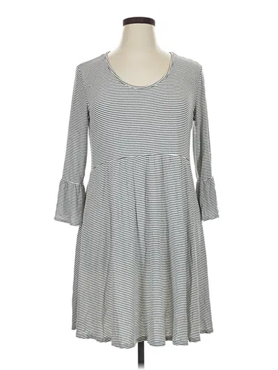 Pre-owned Maurices Casual Dress In Gray