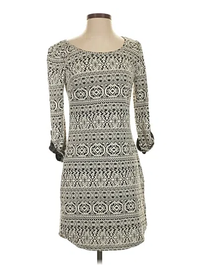 Pre-owned Maurices Casual Dress In Gray
