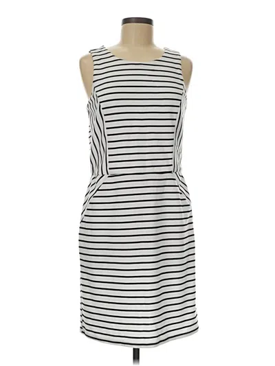 Pre-owned Maurices Casual Dress In White
