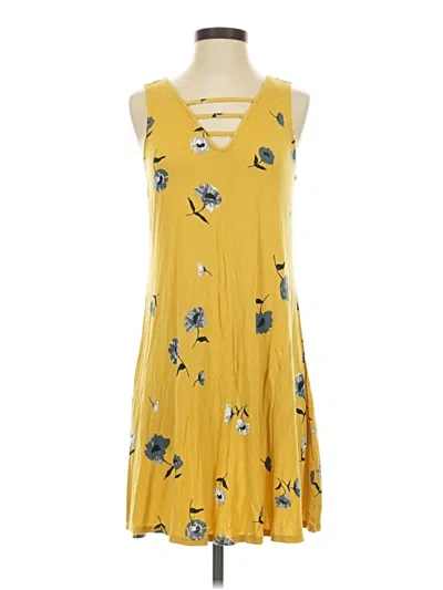 Pre-owned Maurices Casual Dress In Yellow