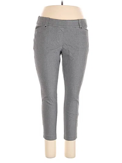 Pre-owned Maurices Casual Pants In Gray