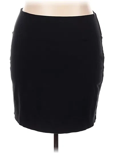 Pre-owned Maurices Casual Skirt In Black