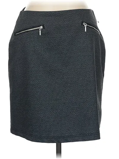 Pre-owned Maurices Casual Skirt In Gray