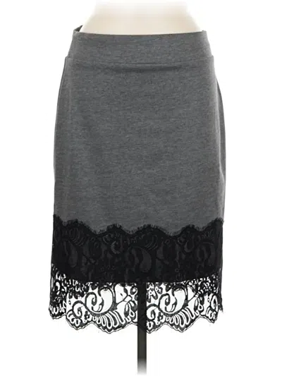 Pre-owned Maurices Casual Skirt In Gray