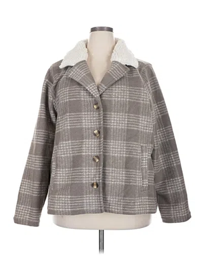 Pre-owned Maurices Coat In Gray