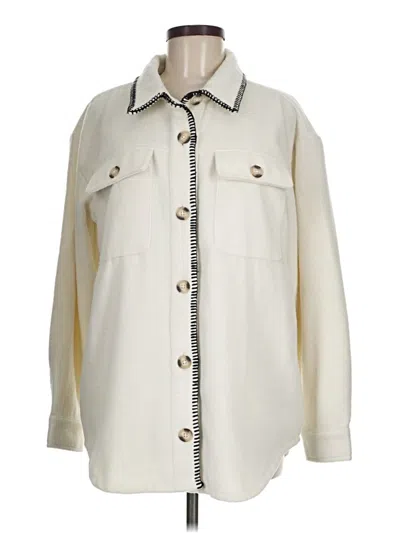 Pre-owned Maurices Coat In White