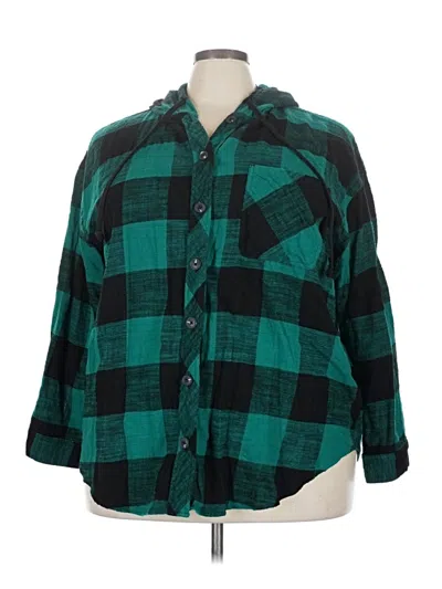 Pre-owned Maurices Fleece Jacket In Green