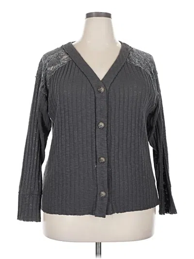 Pre-owned Maurices Long Sleeve Blouse In Gray