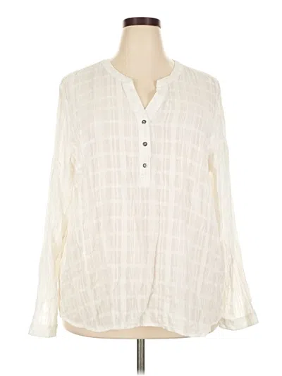 Pre-owned Maurices Long Sleeve Blouse In Ivory