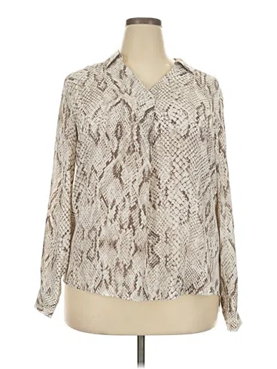 Pre-owned Maurices Long Sleeve Blouse In Ivory