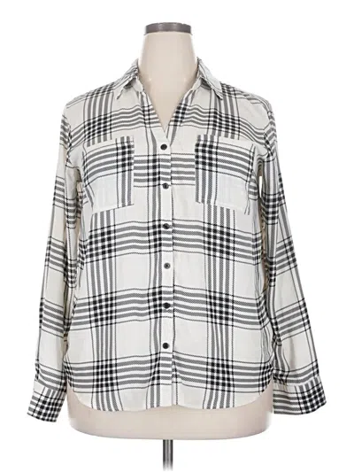 Pre-owned Maurices Long Sleeve Blouse In Silver