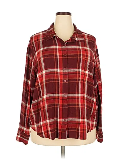 Pre-owned Maurices Long Sleeve Button Down Shirt In Burgundy