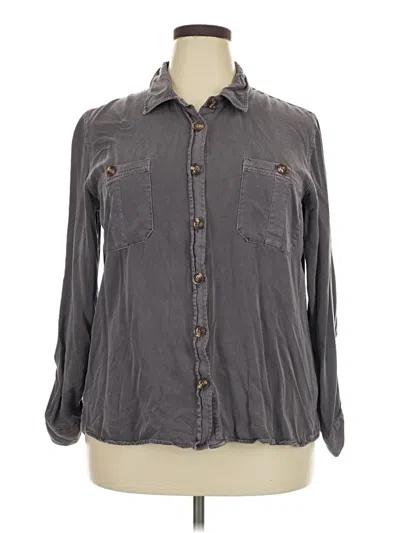 Pre-owned Maurices Long Sleeve Button Down Shirt In Gray