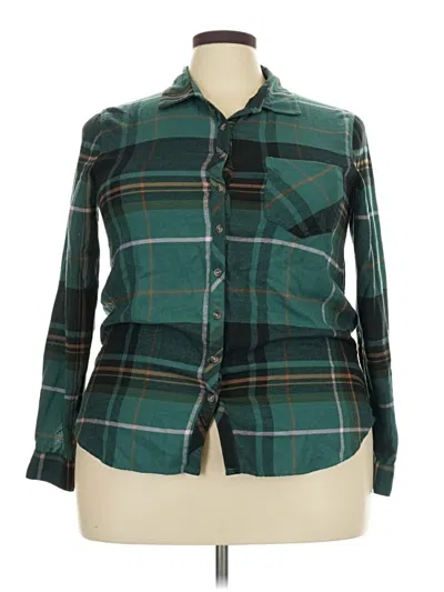 Pre-owned Maurices Long Sleeve Button Down Shirt In Green