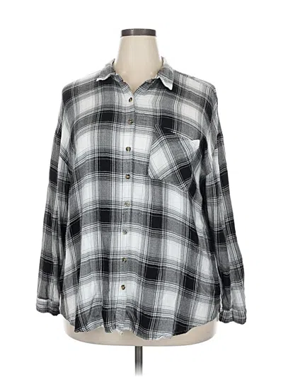 Pre-owned Maurices Long Sleeve Button Down Shirt In Silver