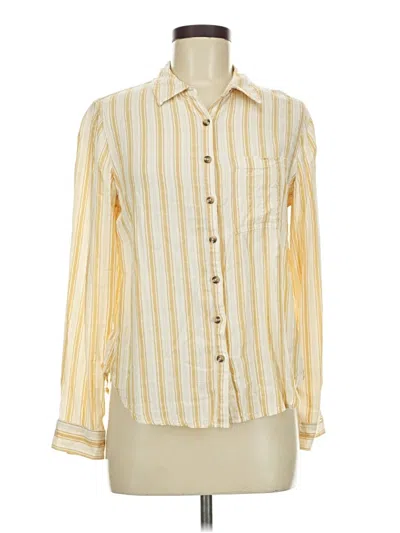 Pre-owned Maurices Long Sleeve Button Down Shirt In Yellow