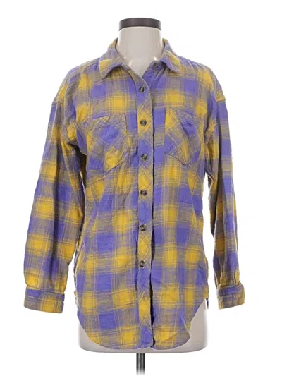 Pre-owned Maurices Long Sleeve Button Down Shirt In Yellow