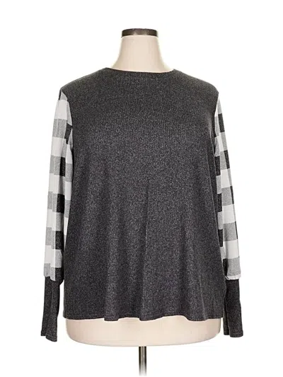 Pre-owned Maurices Long Sleeve T-shirt In Gray