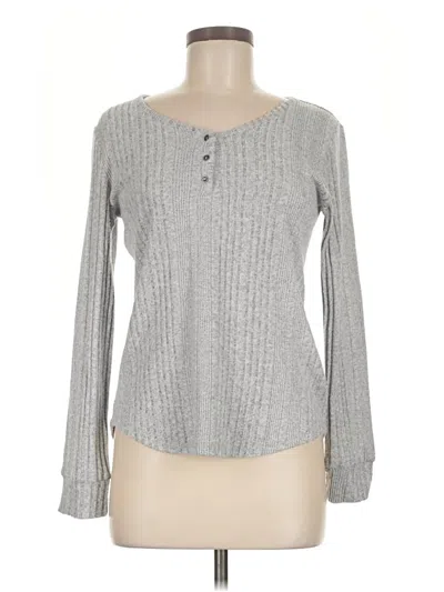 Pre-owned Maurices Long Sleeve Top Gray Crew Neck Tops