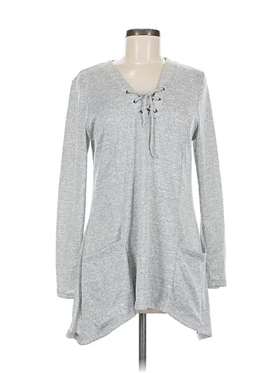 Pre-owned Maurices Long Sleeve Top Gray Keyhole Neckline Tops