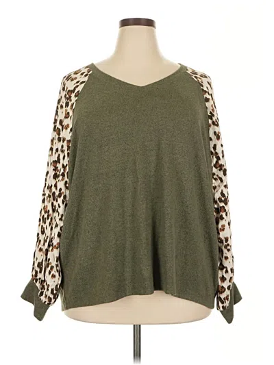 Pre-owned Maurices Long Sleeve Top Green Cold Shoulder Neckline Tops