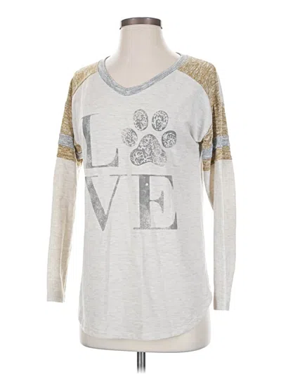 Pre-owned Maurices Long Sleeve Top Silver Crew Neck Tops