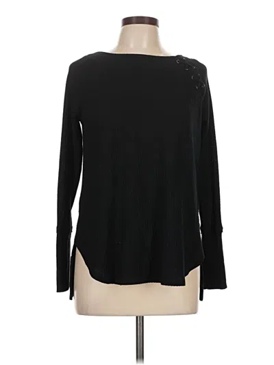 Pre-owned Maurices Long Sleeve T-shirt In Black
