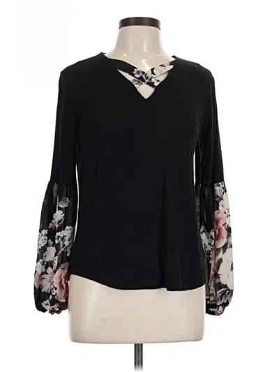 Pre-owned Maurices Long Sleeve T-shirt In Black