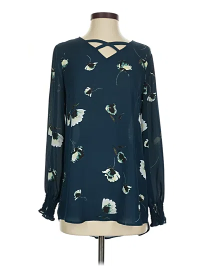 Pre-owned Maurices Long Sleeve T-shirt In Blue